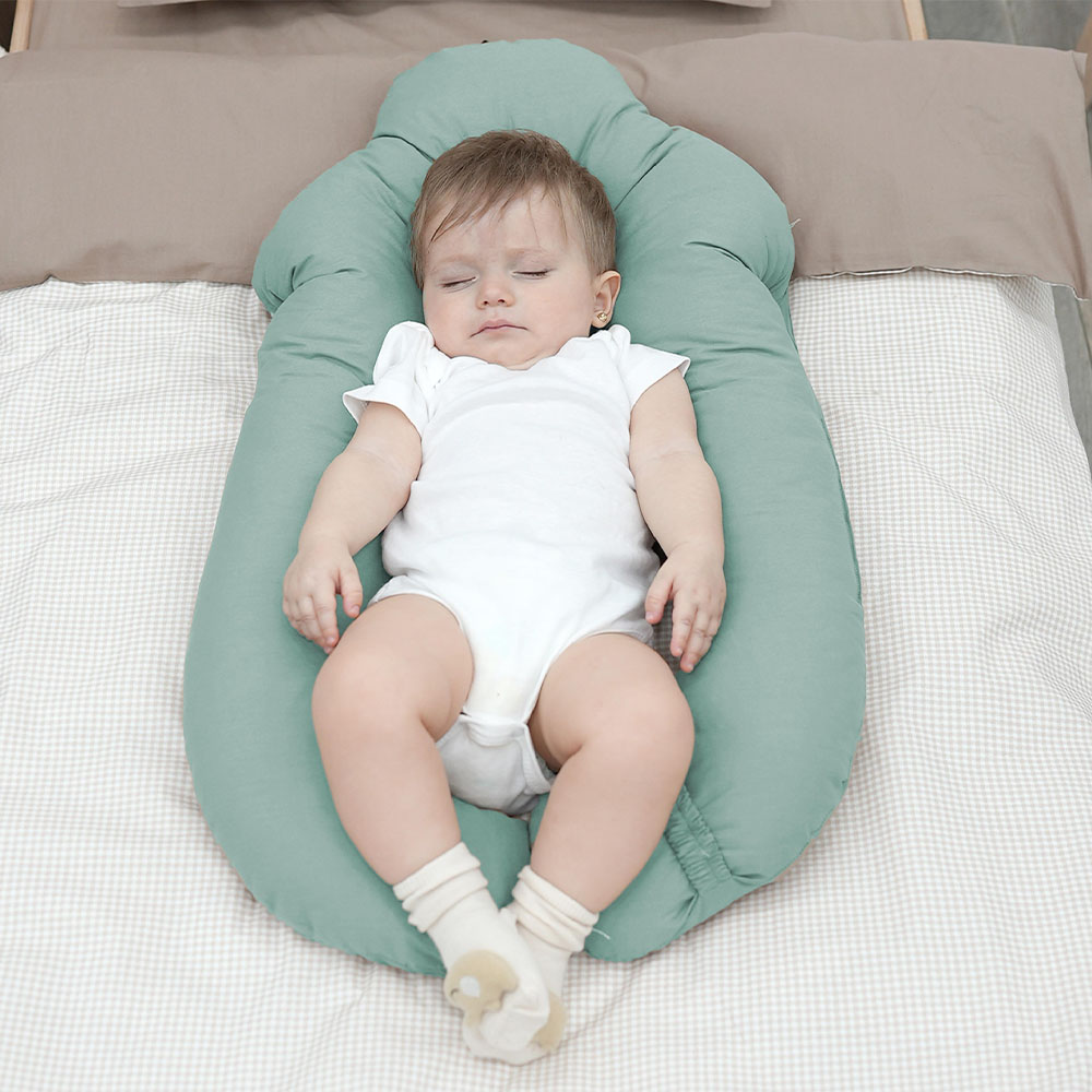 Bibena Nova 2-In-1 Huggable Pillow