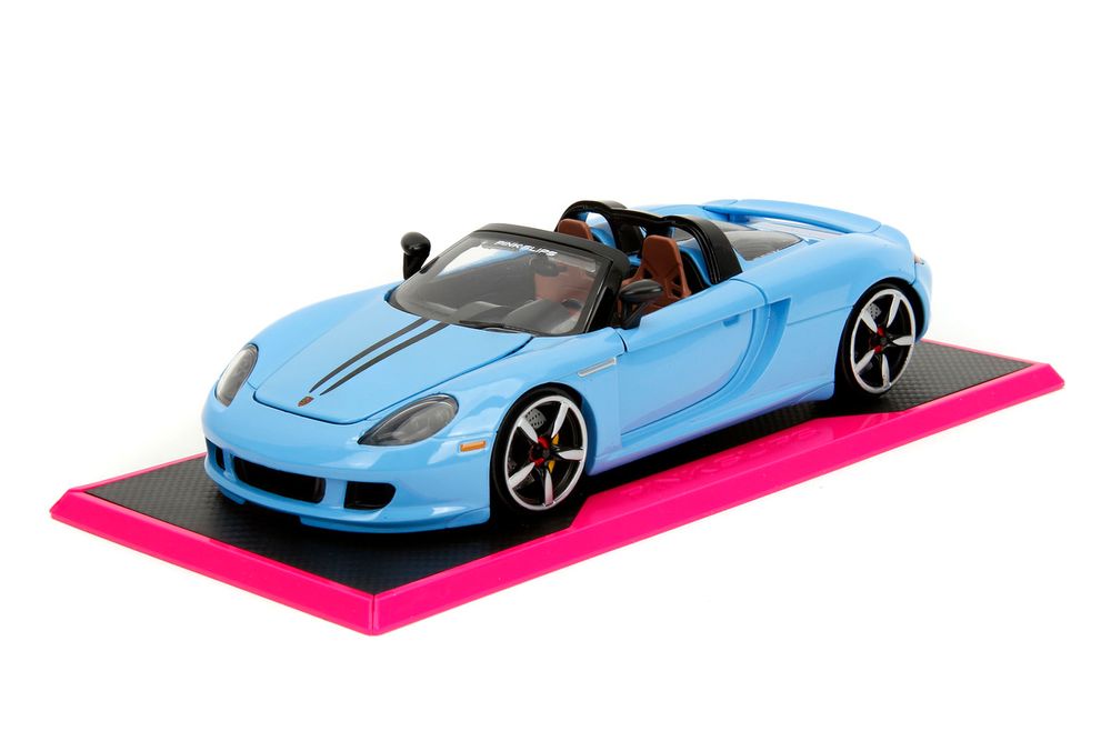 Jada - 1/24 Pink Slips 2005 Porsche Carrera GT Die-Cast Car With Base - Blue