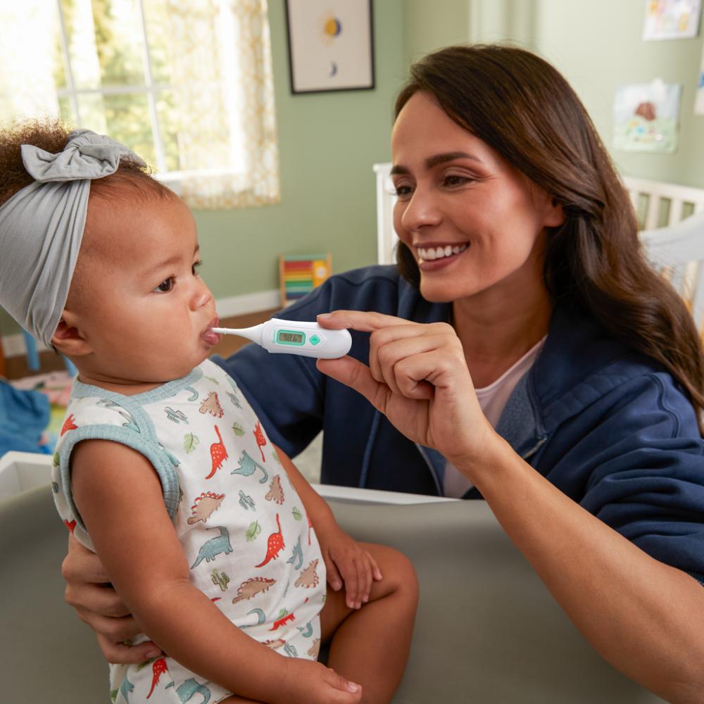 سيفتي فيرست - ميزان حرارة لغرفة الأطفال 3 في 1