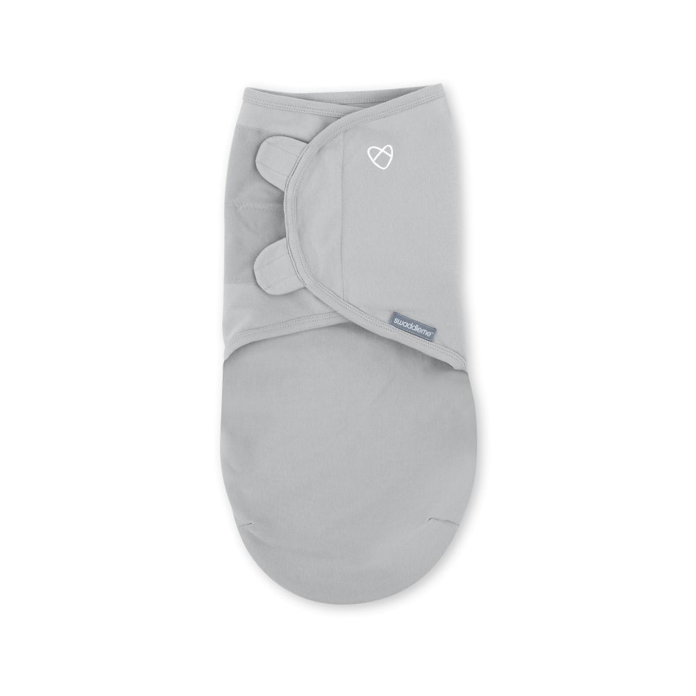 إنجينويتي - طقم من قطعتين - قماط قطني للأطفال من سوادل مي - بنقشة الفضاء والغيوم