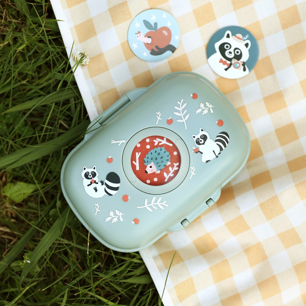 Monbento - Gram Snack Box - Green Raccoon