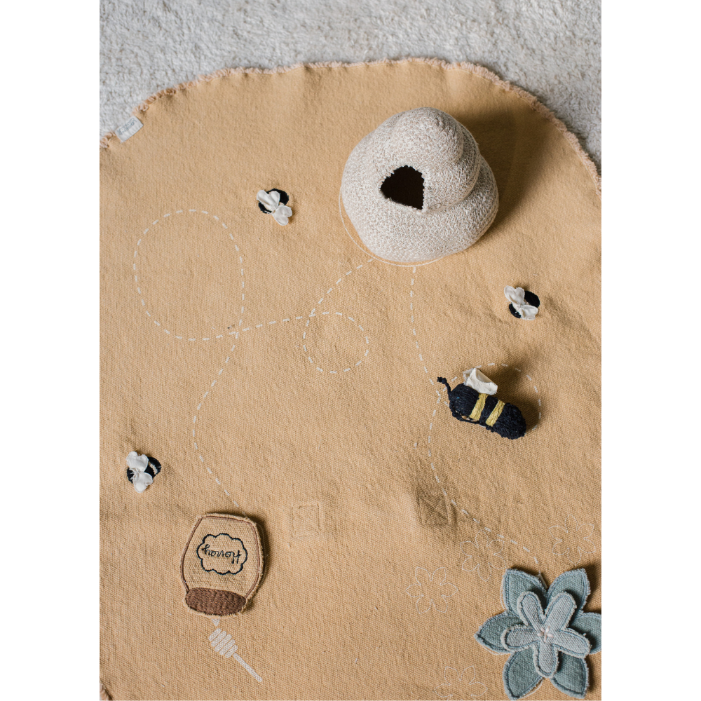 Lorena Canals - Green Toy Set - From Nectar To Honey