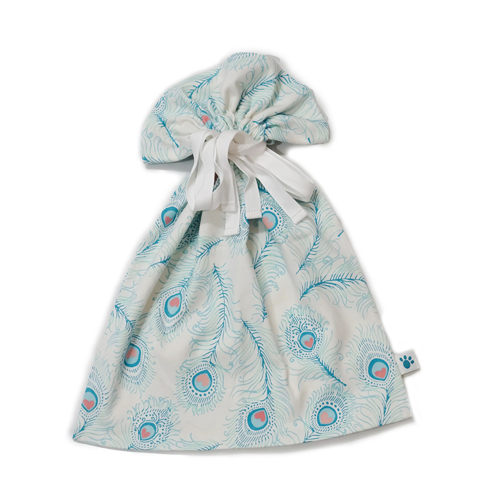 Lucy & Sam - Baby Peacock Babygrow With Bib, Knot Hat And Drawstring Bag - White