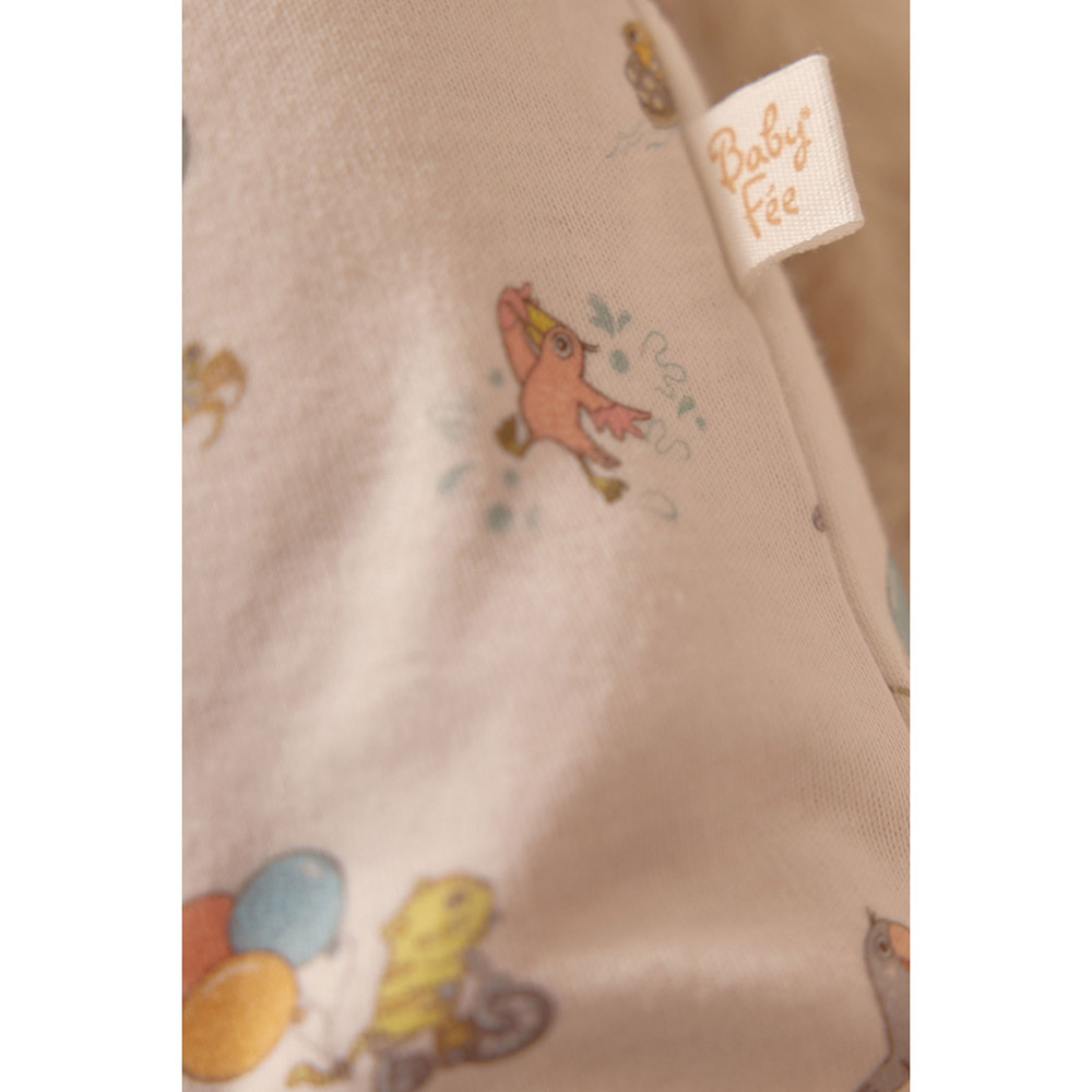 بيبي في - جمبسوت للأطفال - إسطنبول