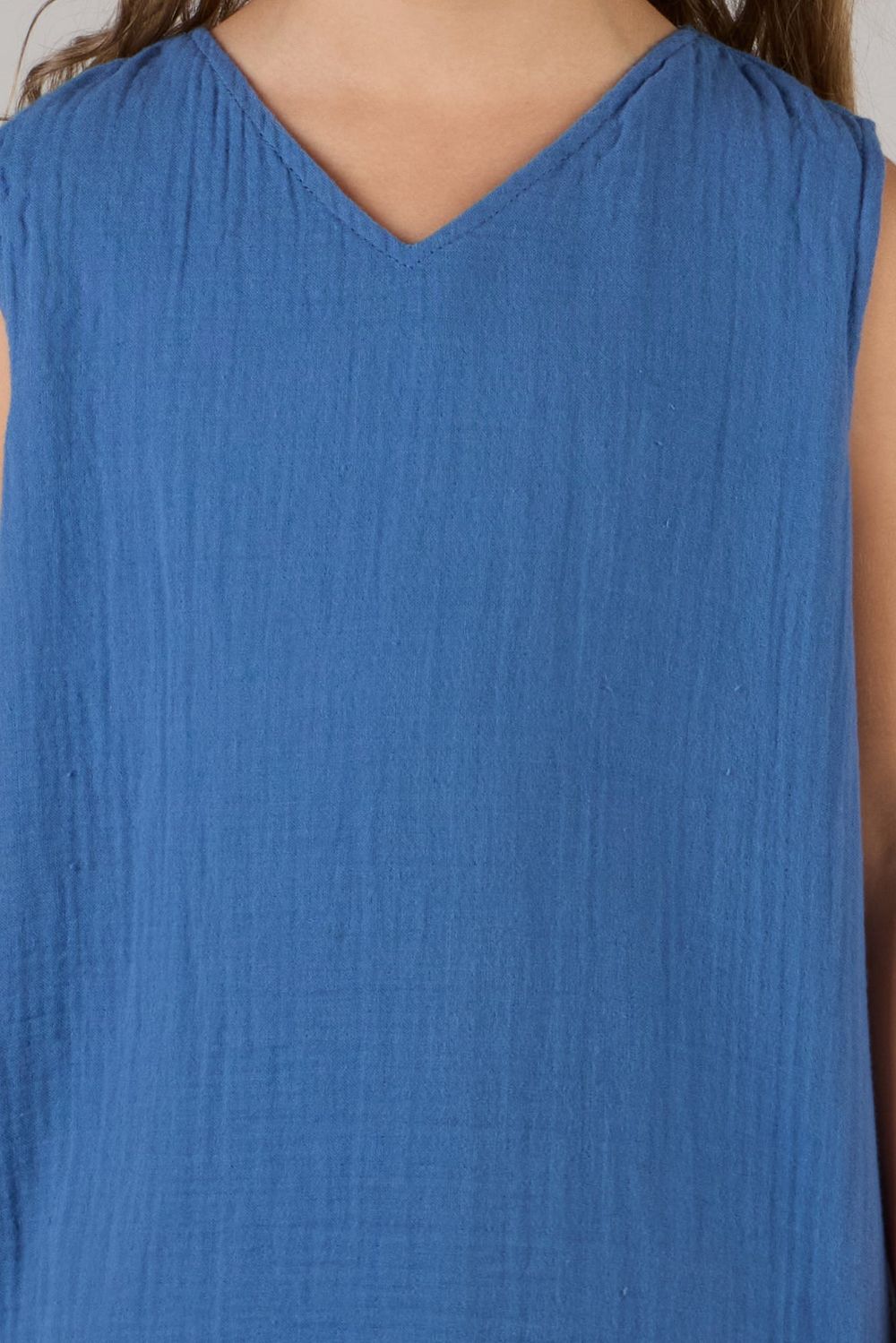 جست نيتشر - فستان بنمط نهر بياقة V للبنات