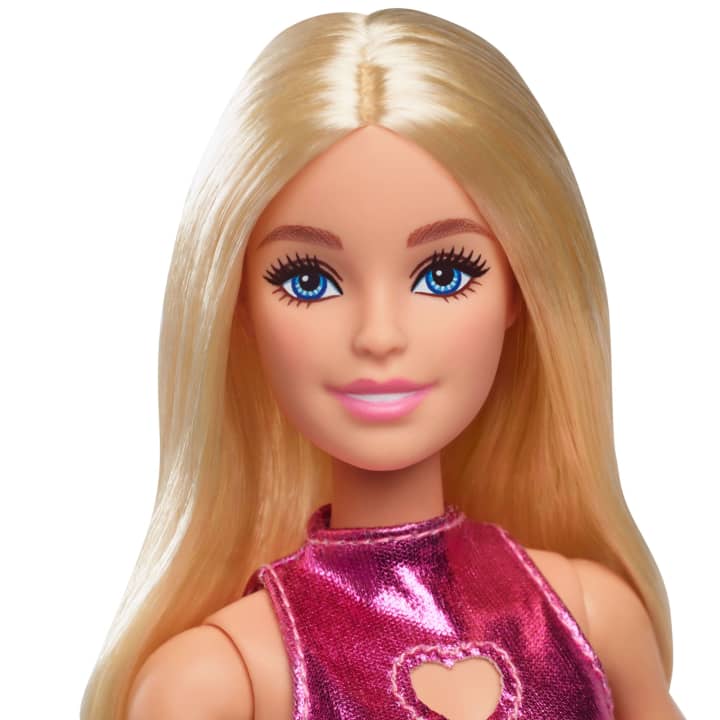 Barbie - Fashionistas Doll With Heart Cutout Dress - Pink