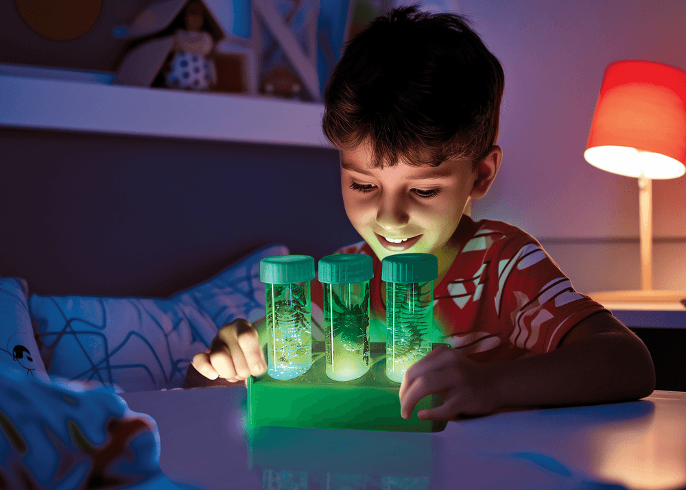 4ام - مجموعة مختبر العلوم المتوهج كيدز لابس - متعدد الألوان