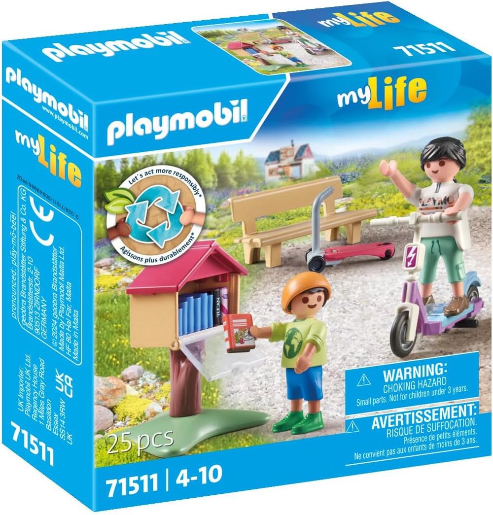 Playmobil - Book Exchange Playset - 25 Pcs