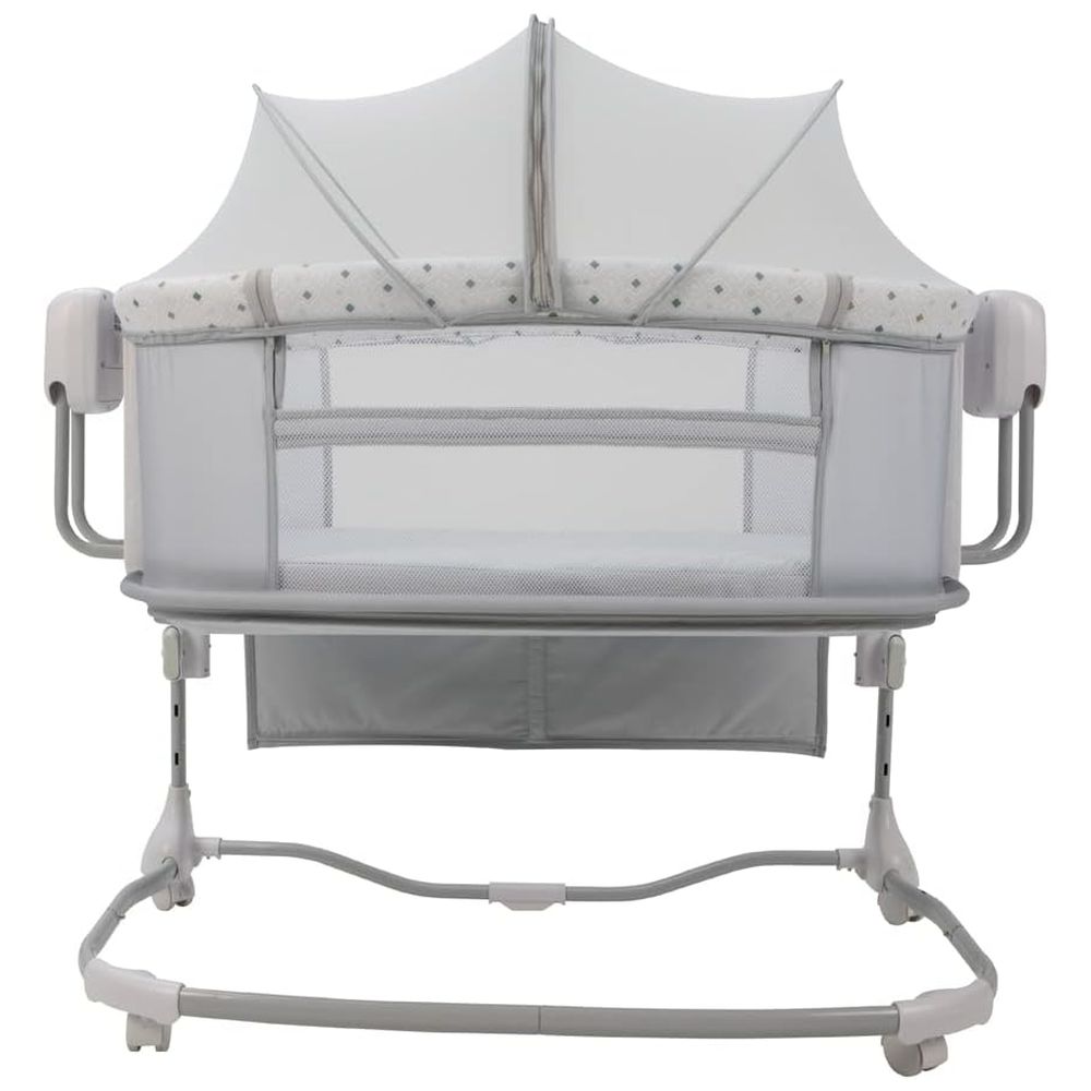 Mastela Baby Electric Bed Swing Bassinet With Polka Dots - Grey