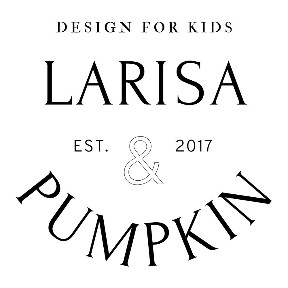 LARISA & PUMPKIN