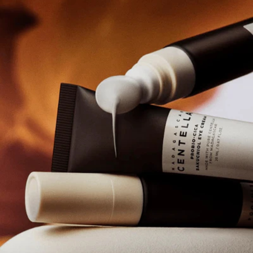 SKIN1004 - Madagascar Centella Probio-cica Bakuchiol Eye Cream - 20 ml