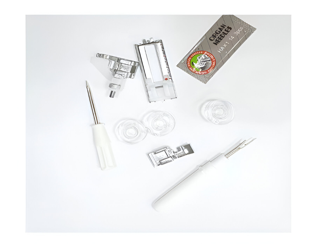 Janome - Re1306 6 Stitches Sewing Machine - White