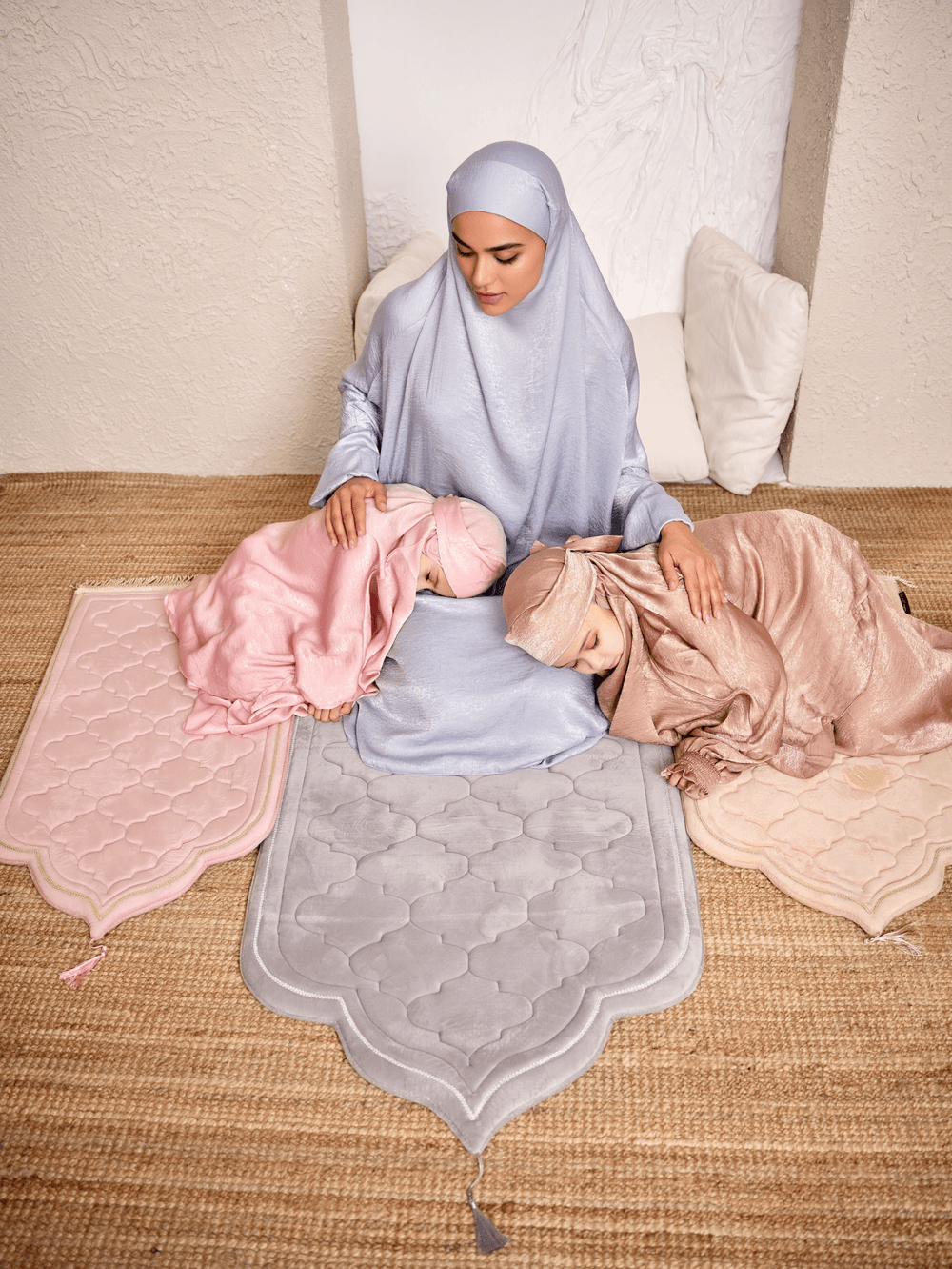 The Modest Company - Kids' Velvet Prayer Mat - Pink