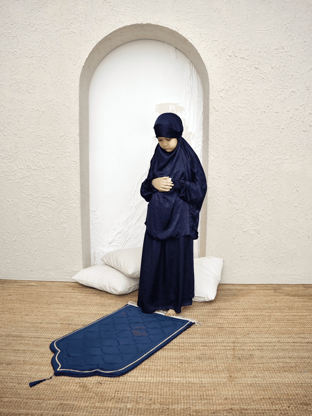The Modest Company - Kids' Velvet Prayer Mat - Navy Blue