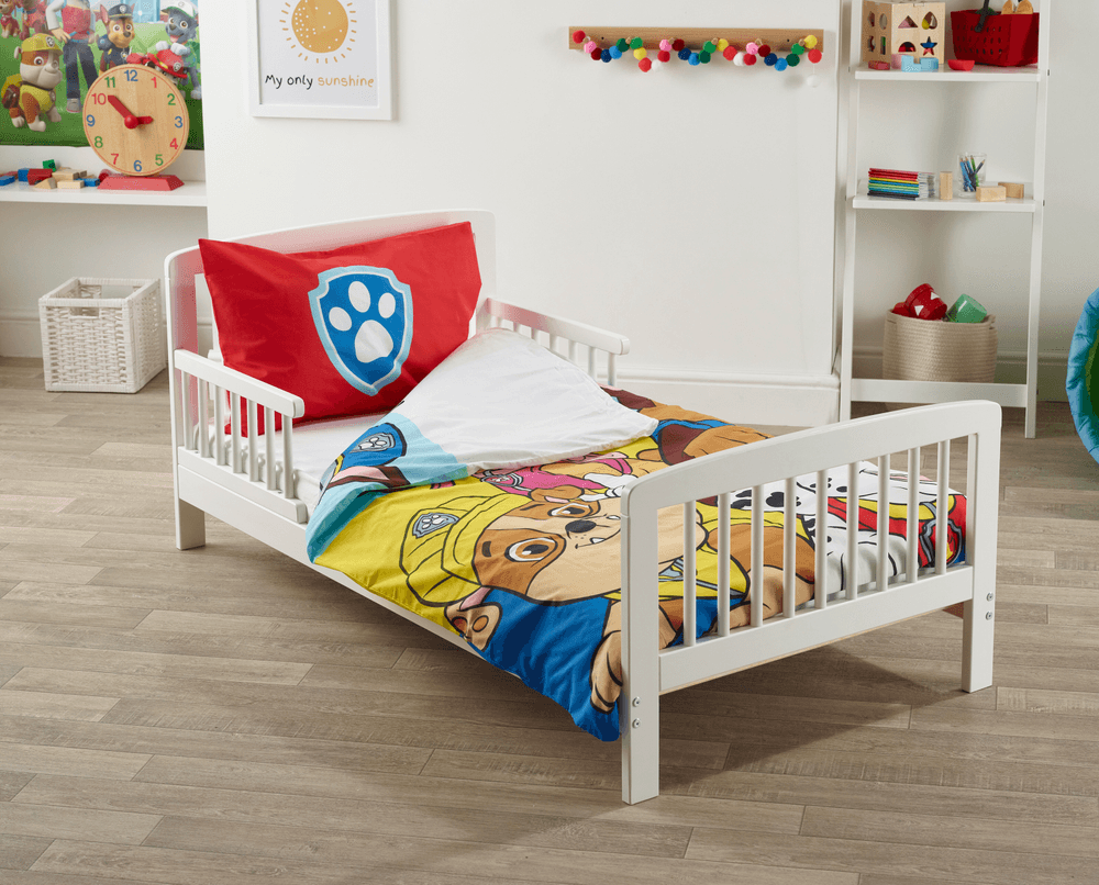 كيندر فالي - مجموعة مفروشات للأطفال با بترول - 4 قطع