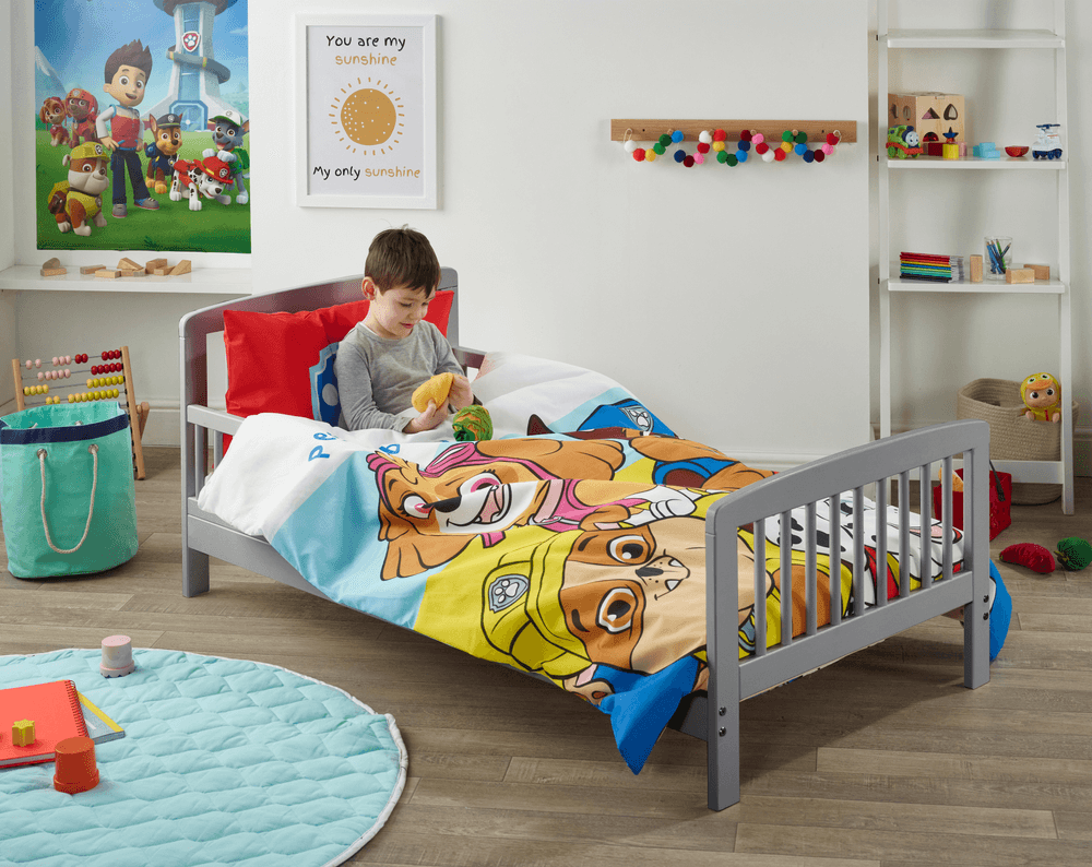 كيندر فالي - مجموعة مفروشات للأطفال با بترول - 4 قطع