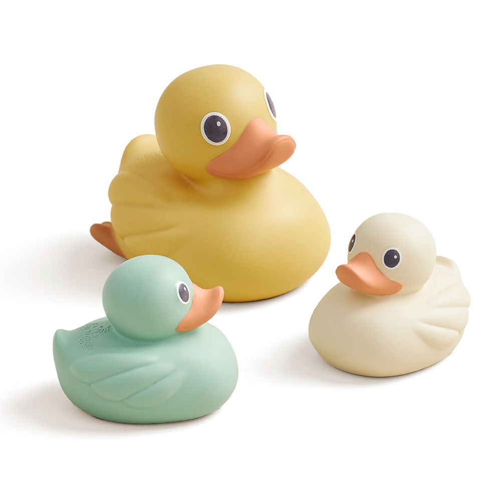 Itzy Ducky - Family Floating Rubber Ducks - 3pcs