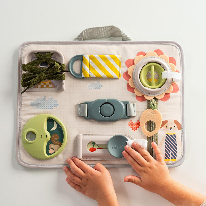 Taf Toys - Easier Learning Snap'n Learn Activity Busy Board