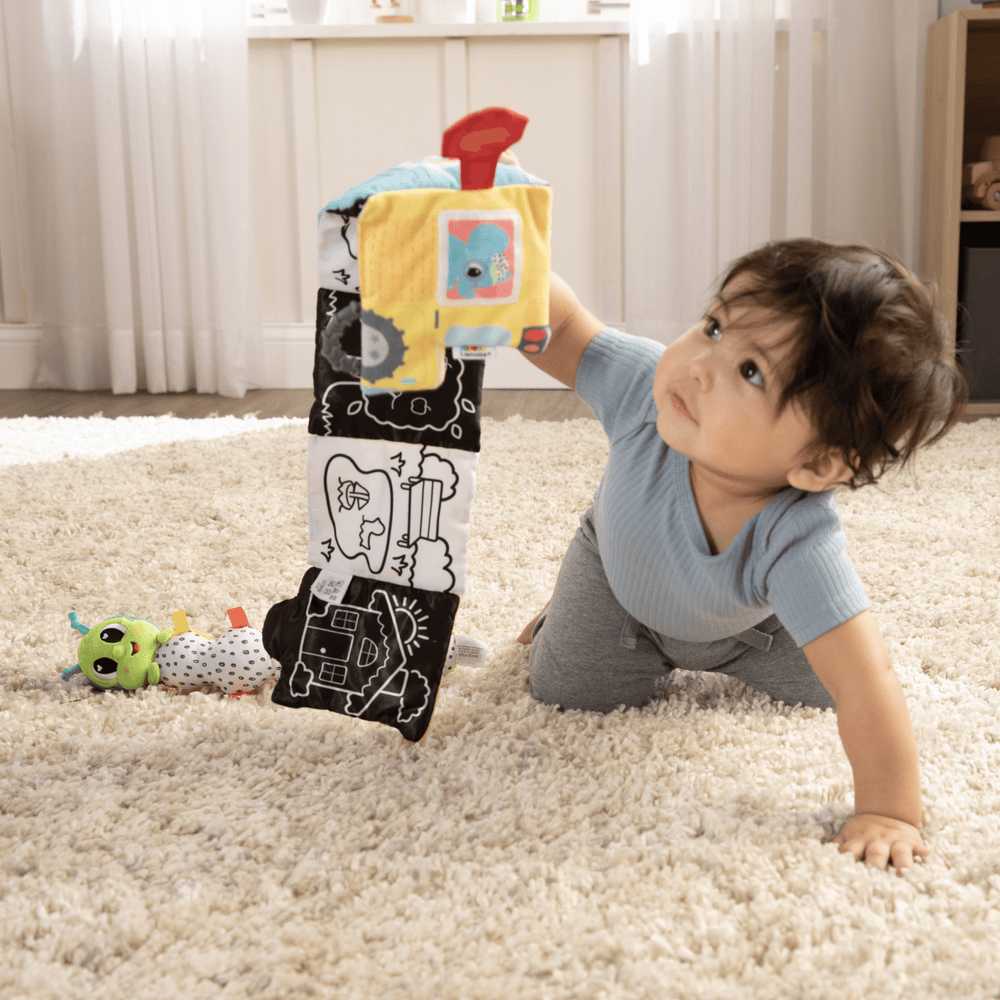 Lamaze - Accordion Bus On-The-Go Baby Playmat