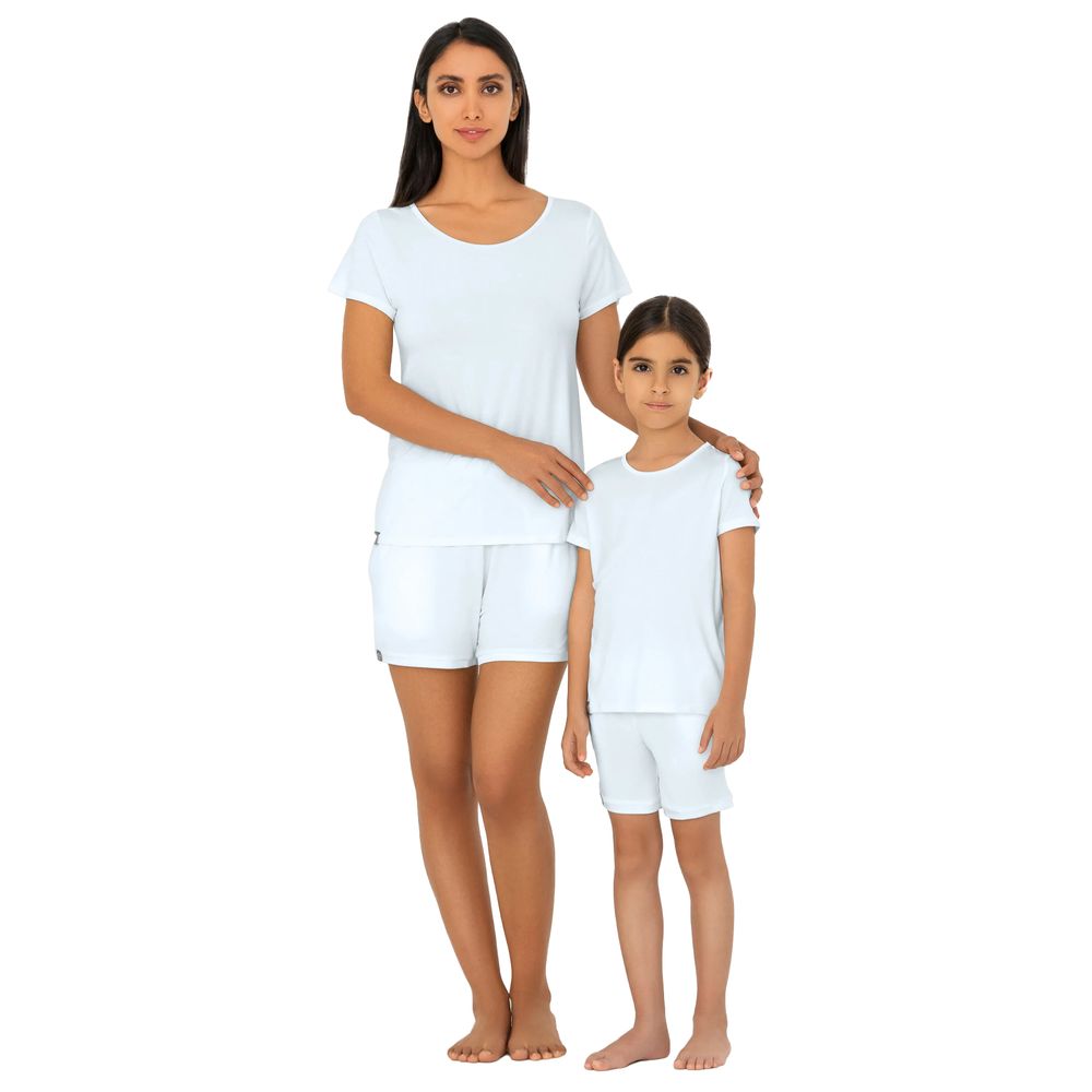 وان أوف أيه كِن - شورت أنوايند للنساء - أزرق سماوي - تنسل ناعم وجيد التهوية