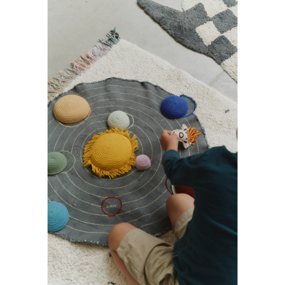 Lorena Canals - Green Toy Set - Solar System
