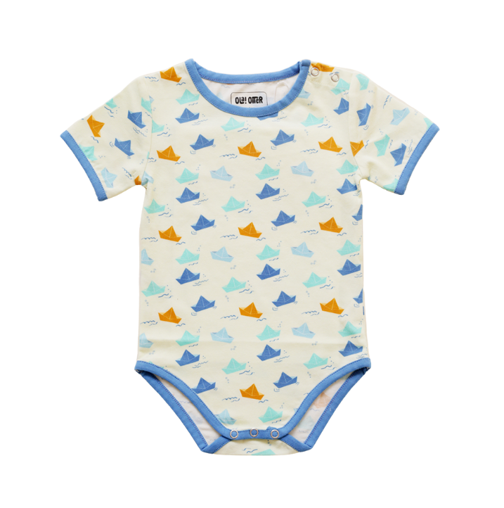 أولا أوتر - تبان (بربتوز) بأكمام قصيرة - قارب ورقي