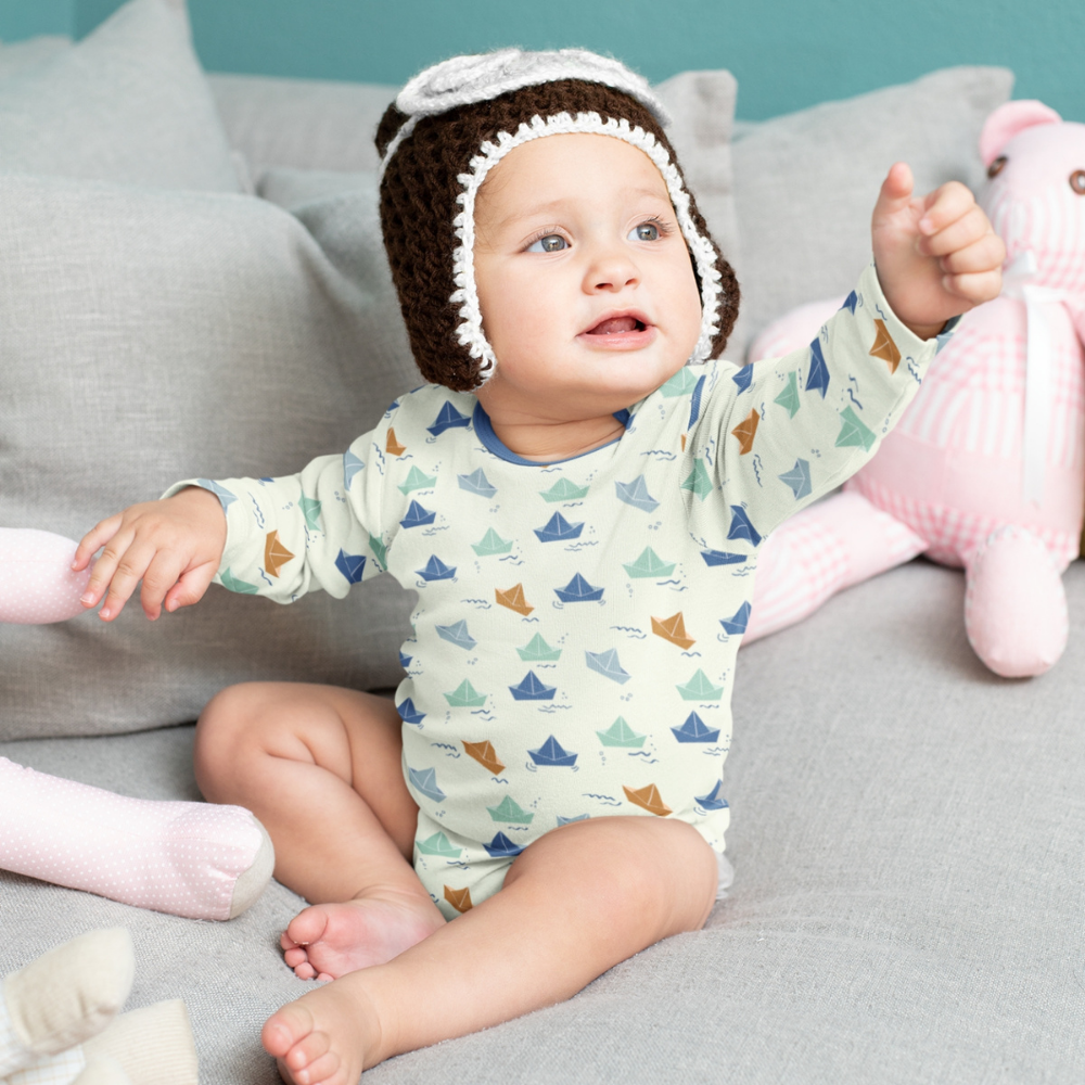 أولا أوتر - تبان (بربتوز) بأكمام طويلة - قارب ورقي