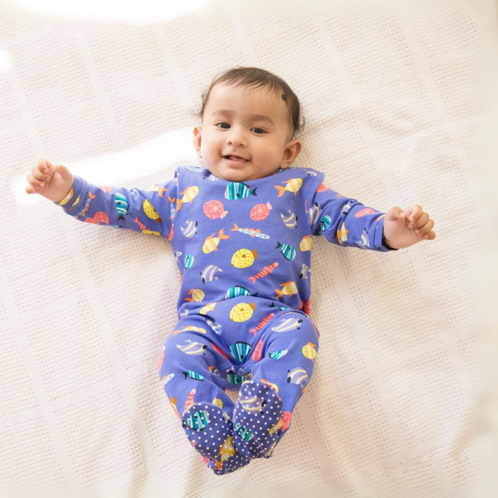 أولا أوتر - ملابس نوم بأقدام مغلقة - أسماك ضبابية