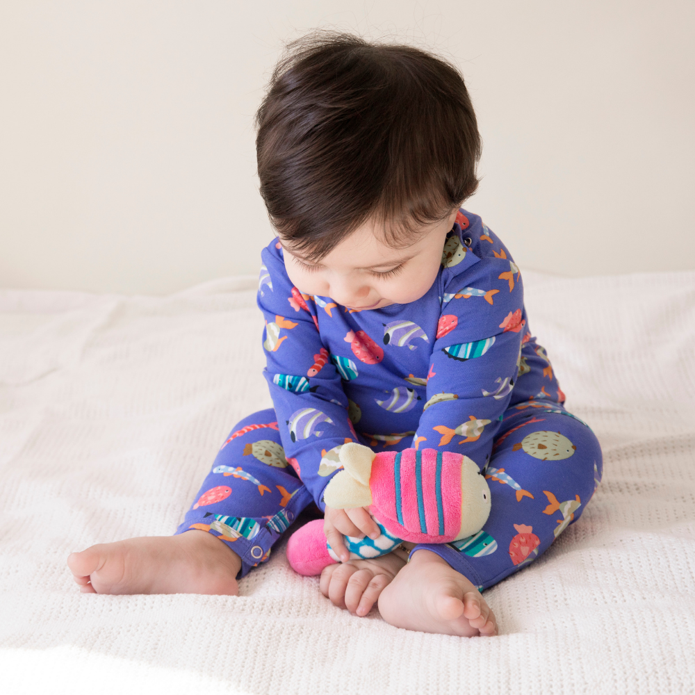 أولا أوتر - ملابس نوم - أسماك مشوشة