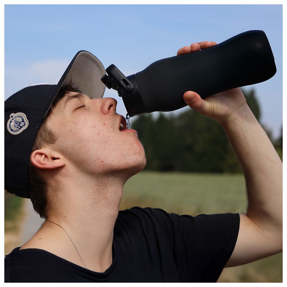 بيمبلي - زمزمية ترمس معزولة بالتفريغ من الهواء - أسود سادة - 709 مل