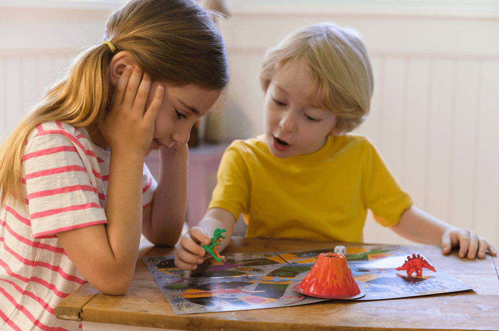 4M - STEAM Powered Kids Dinosaur World Science Kit - Multicolor