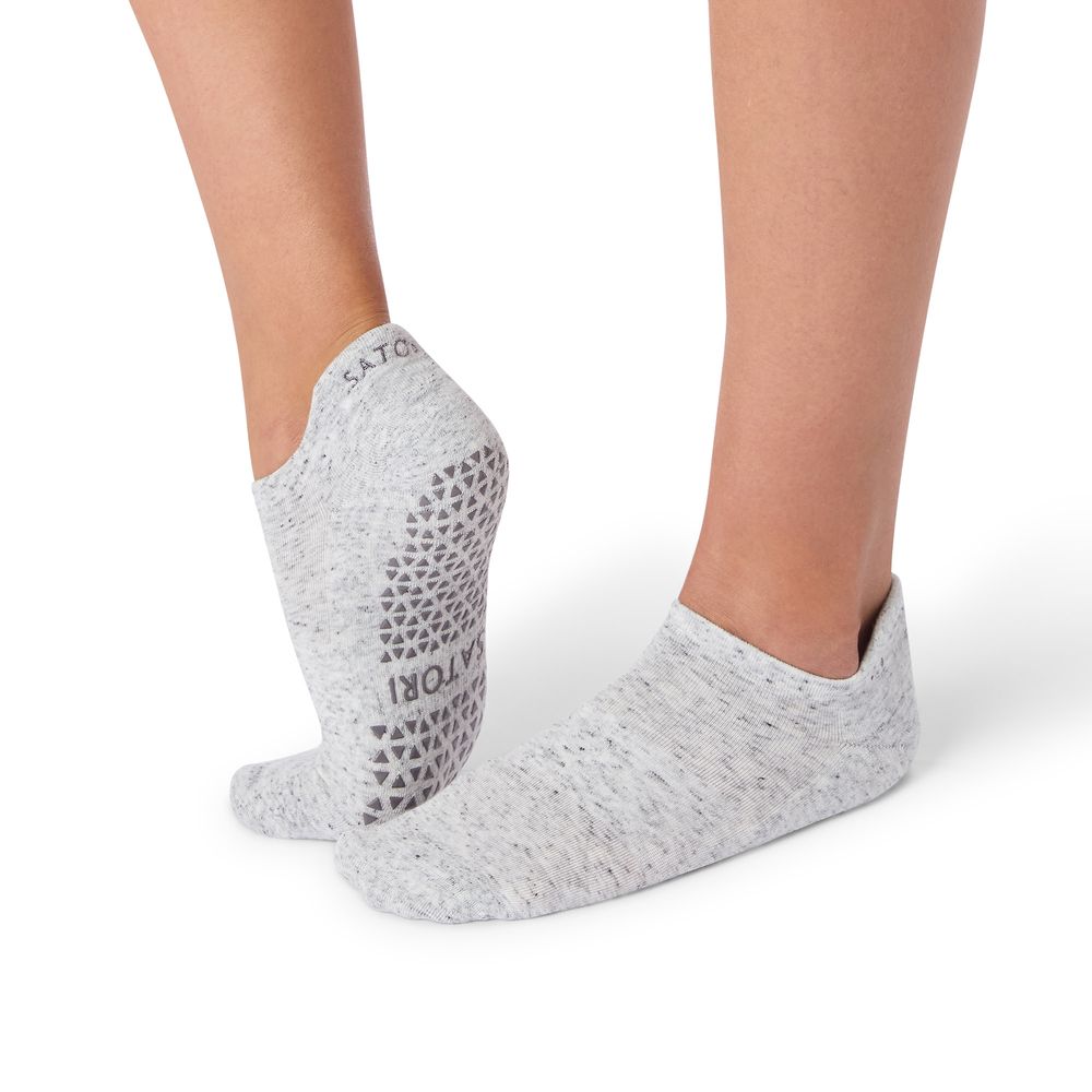 Satori Athletica - Hana Grip Socks - Heather Grey