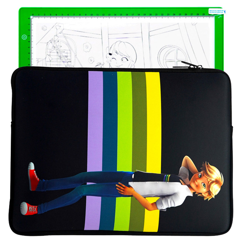 زاج بلاي - لوحة مضيئة LED وحقيبة - قطعة واحدة - أسود - قد يختلف الطراز