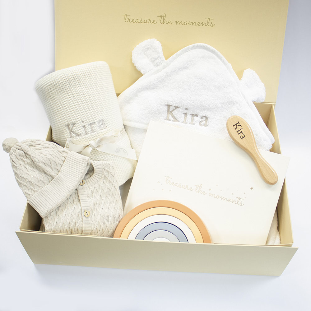 The Baby Gifting Company - New Baby Ultimate Gift Box - Ivory - 8 Pcs