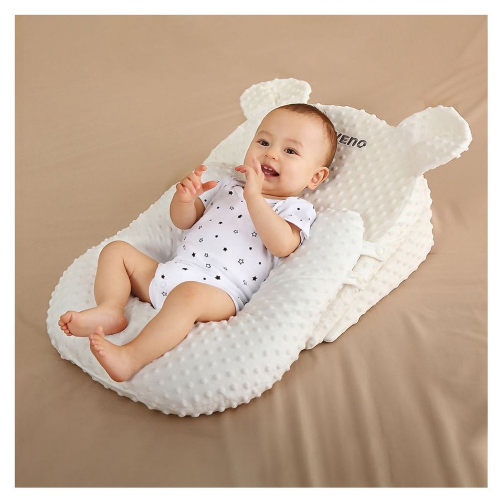 Sunveno Portable Baby Anti-spill Milk U Shape Pillow with 10 & 15 Degree Slope Pad
